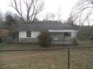 9022 Scott Hill Dr, Catlettsburg, KY 41129