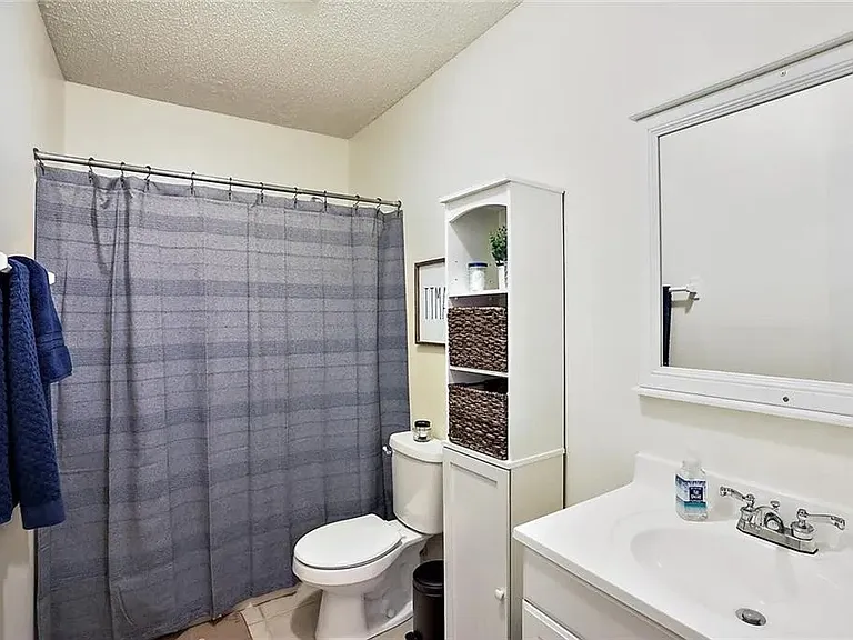 304 Thomas St — Photo 18