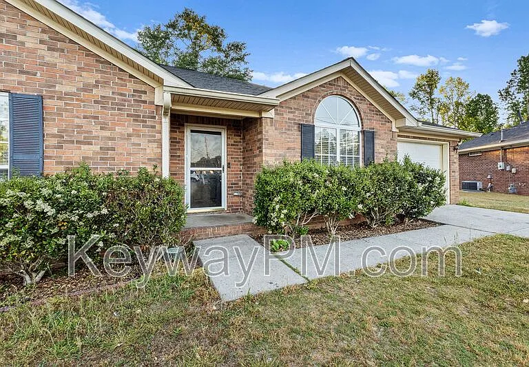 3013 Heron Ct — Photo 2