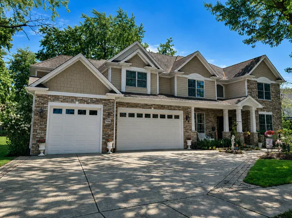 706 Wehrli Dr, Naperville, IL 60540