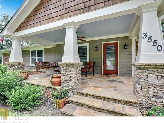 3rd image of 3550 Colby Ct SE