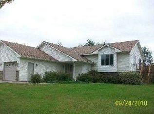 1690 Perlich Ave, Red Wing, MN 55066