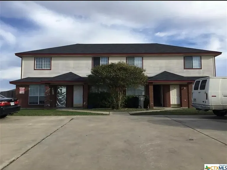 4508 Deek Dr #A — Photo 1