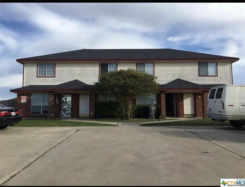 1st image of 4508 Deek Dr APT A