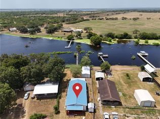25051 Lakeshore Dr, Mathis, TX 78368