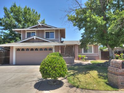 3209 Saturn Dr, Sacramento, CA, 95827