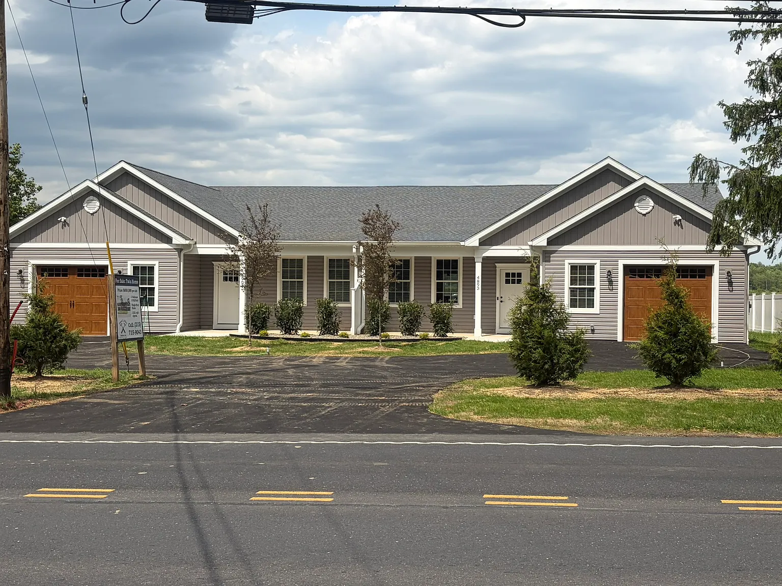3 bed, 1860 sqft, $3,499 — Photo 2
