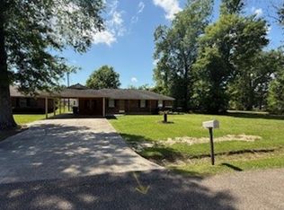 335 N Baronne St, Ponchatoula, LA 70454
