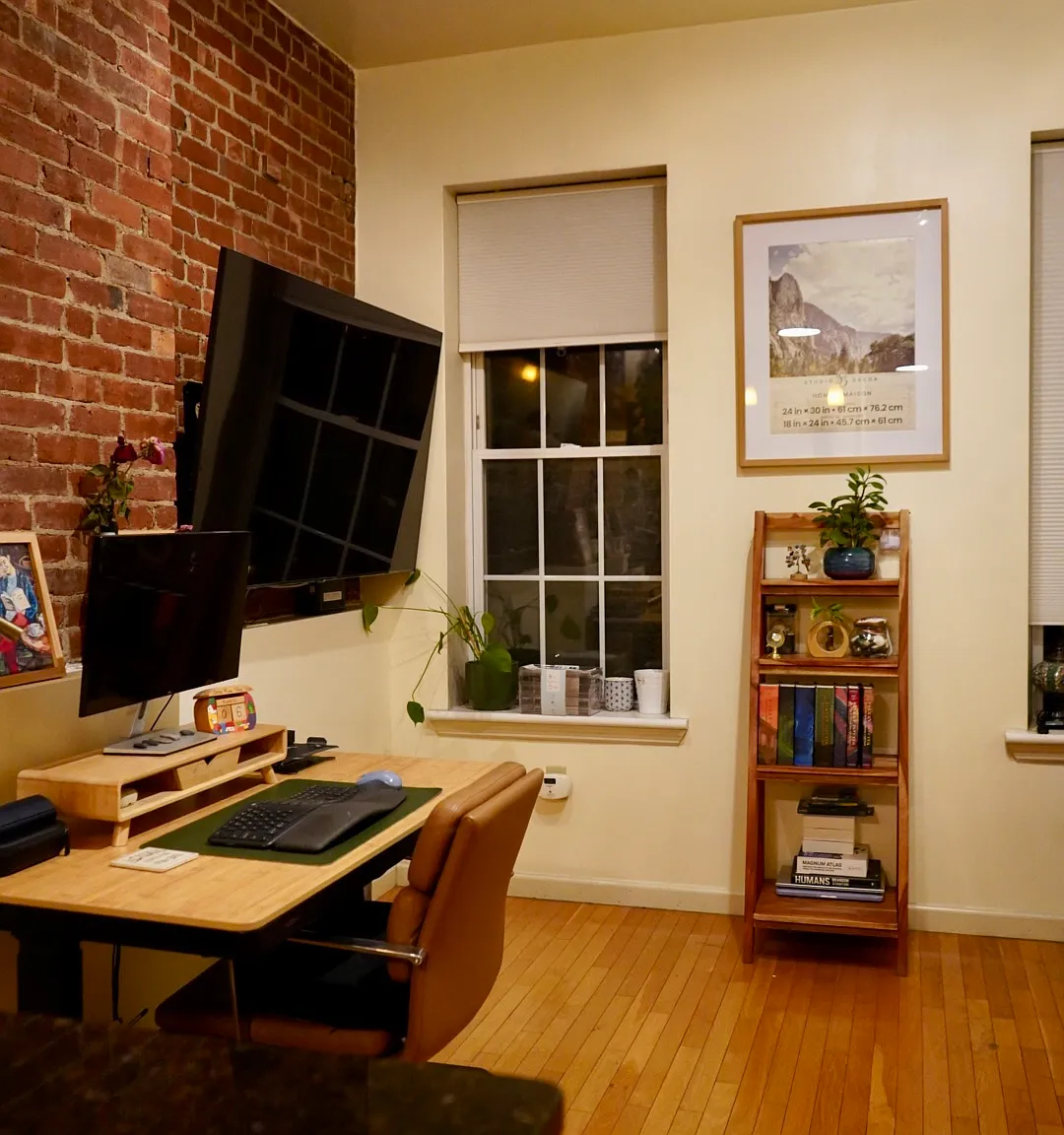 1 bed, 573 sqft, $3,100 — Photo 2
