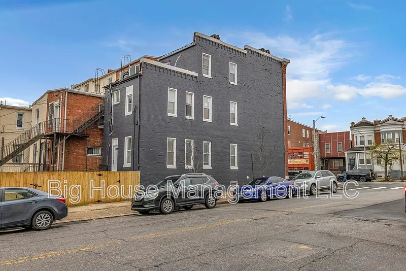 2 bed, 1.0 bath, 750 sqft, $1,495 — Photo 3
