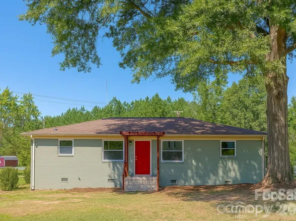 108 S Little Texas Rd, Kannapolis, NC 28083