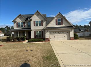6605 Stillwood Dr, Hope Mills, NC 28348