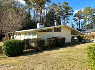 711 Bryce Street, Whiteville, NC 28472