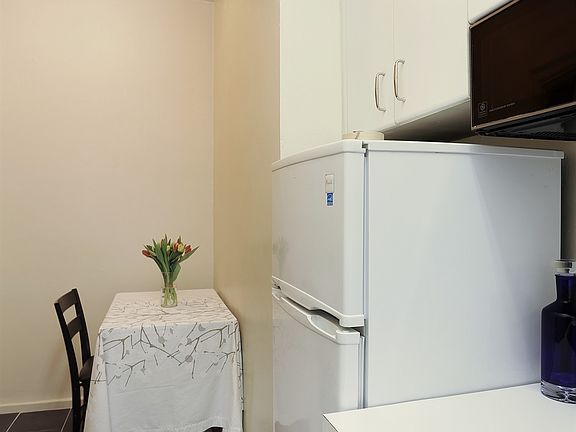 5th image of 221 E 76th St APT 2E