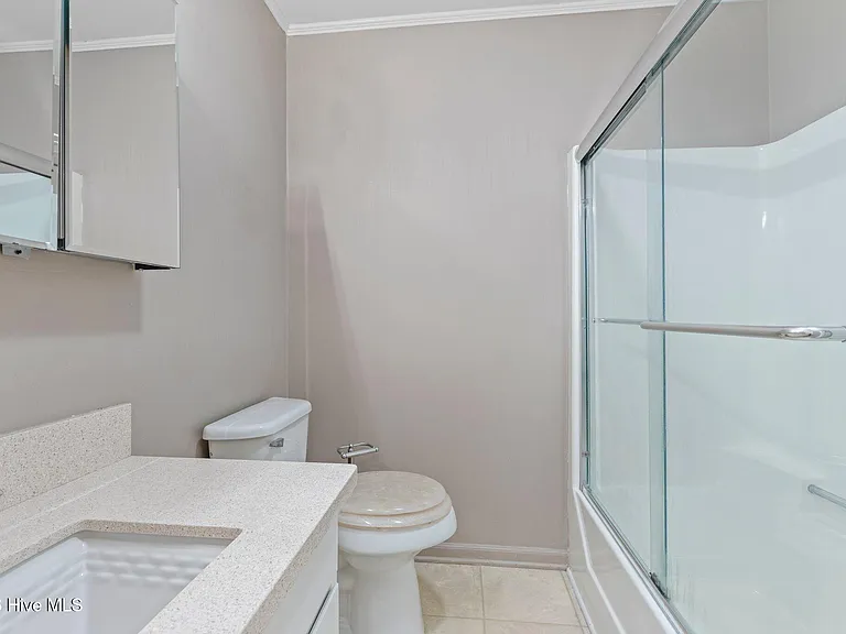 101 David Dr #B15 — Photo 24