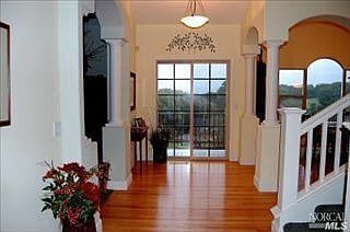 3rd image of 113 Ravenswood Ct