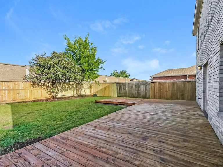 5505 Rio Sabinas St — Photo 16