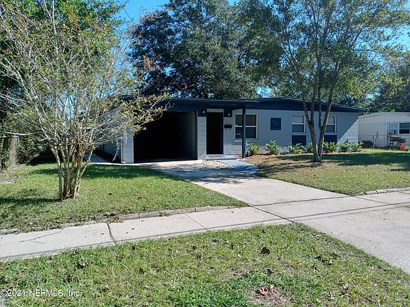 5th image of 10733 Leora Dr