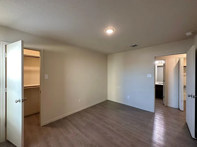 5708 Rustler Dr — Photo 19