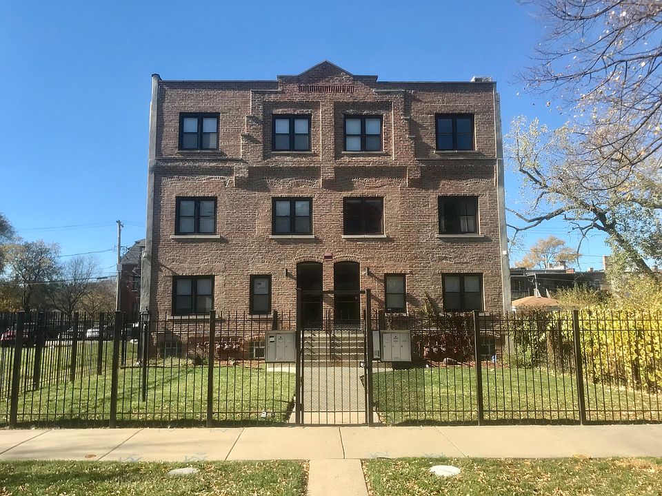 1st image of 10450 S Maryland Ave #3