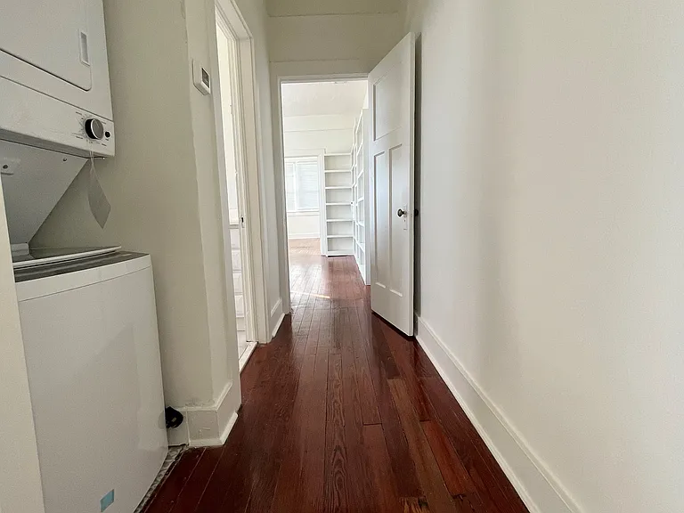 5821 Catina St — Photo 15