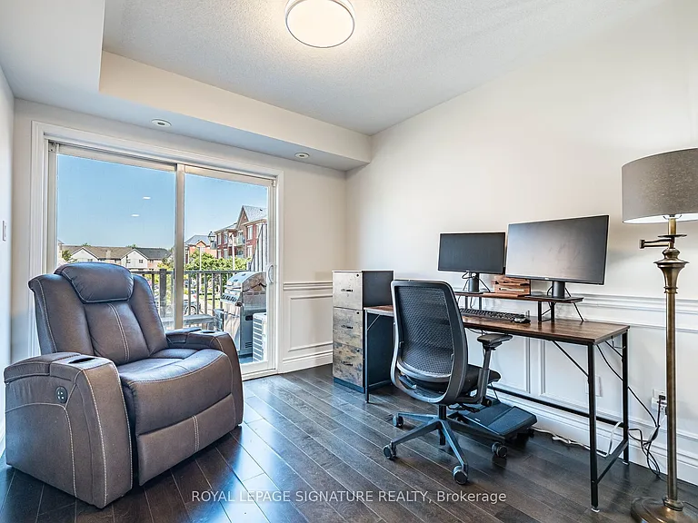 3985 Eglinton Ave W #17 — Photo 13