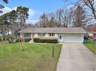 15593 Rannes St, Spring Lake, MI 49456