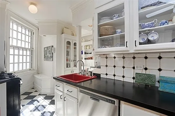Rented by Citi Habitats | media 4