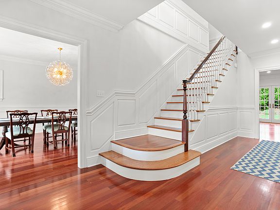 21 Walsh Ln Greenwich CT 06830-print-002-004-001-4200x2800-300dpi - Copy.jpg