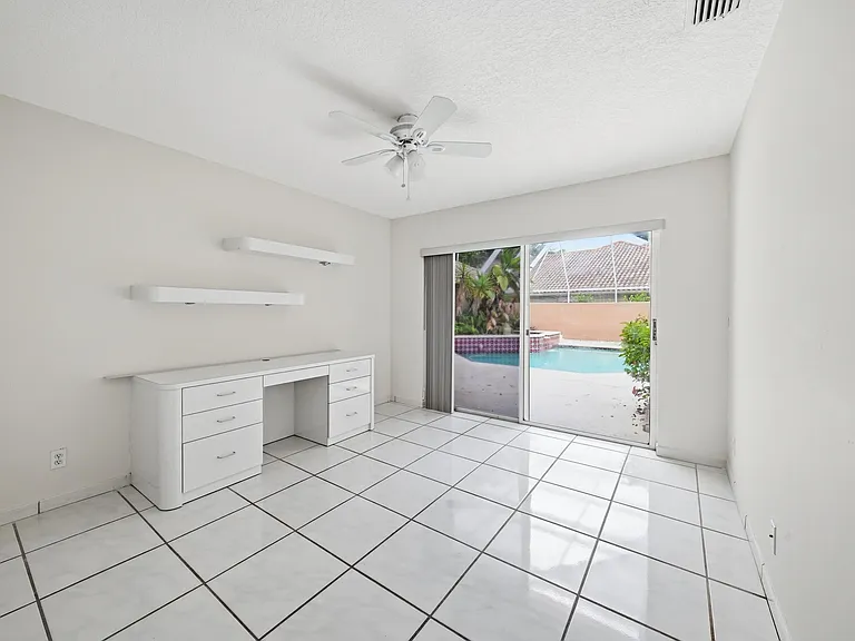 10769 Maple Chase Dr — Photo 34
