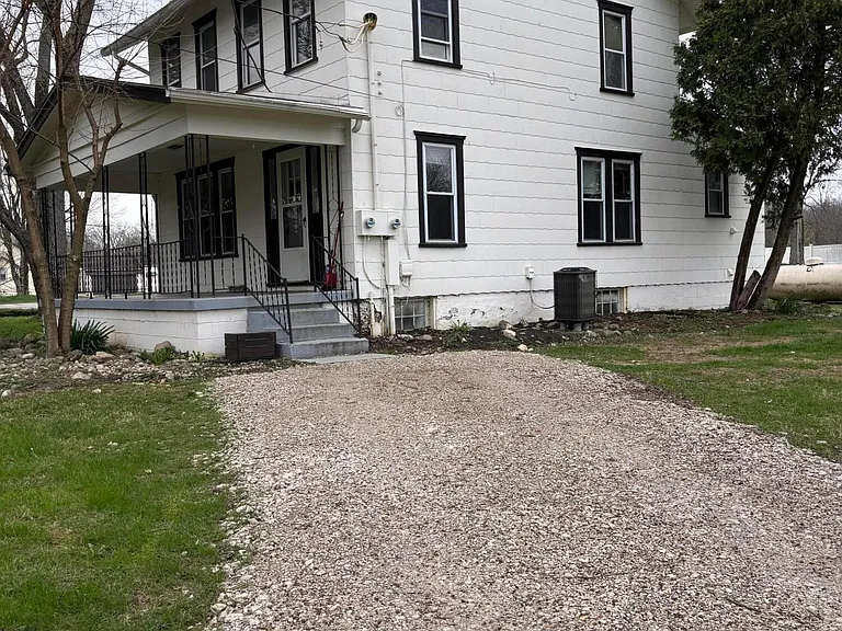 1690 Dyer Rd — Photo 20