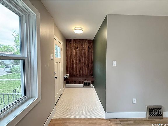 5th image of 2471 Broder STREET