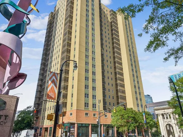 300 Peachtree St NE APT 5B, Atlanta, GA 30308