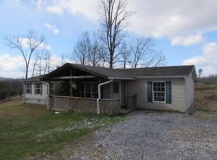 678 Travis Stanley Rd, Haysi, VA 24256