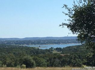 1525 Lake Ridge Blvd, Canyon Lake, TX 78133