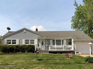 72 Nottingham Dr, Brick, NJ 08724