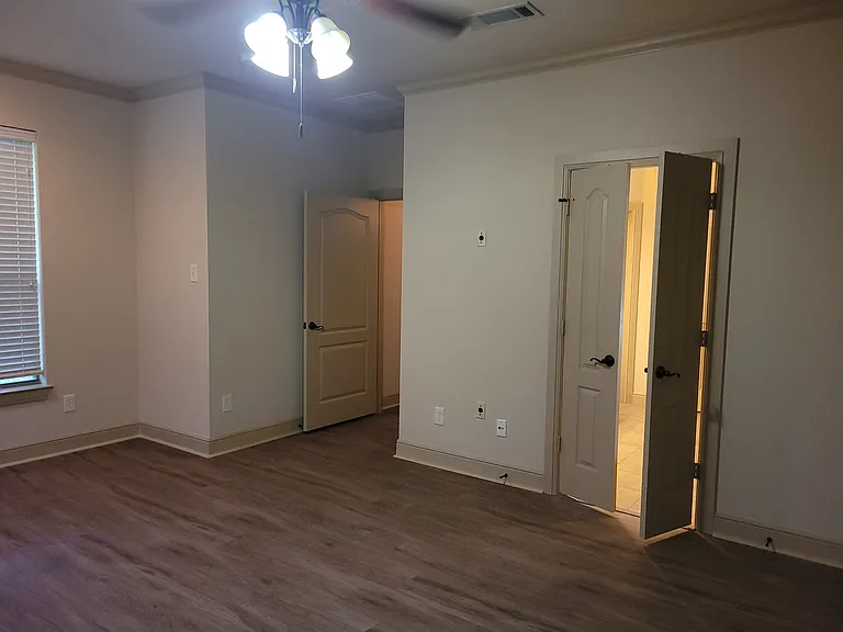 5130 Southpoint Dr — Photo 26