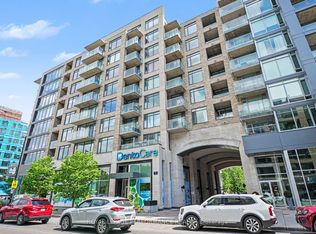 88 Richmond Rd #412, Ottawa, ON K1Z0B1