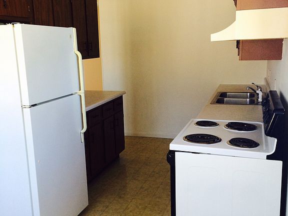 2nd image of 106 N Holmen Dr APT 3