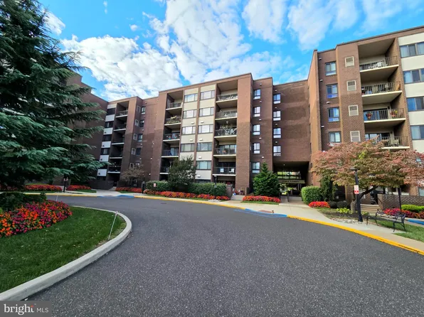 5100 Convent Ln APT 313, Philadelphia, PA 19114