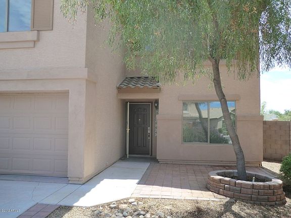 2nd image of 671 E Jeanne Ln