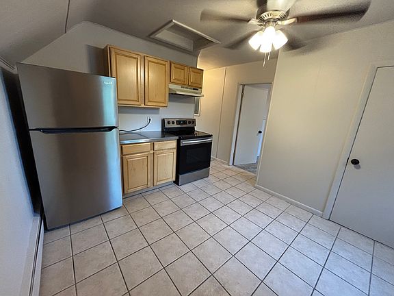 3rd image of 80 Colonial Ave Floor 2