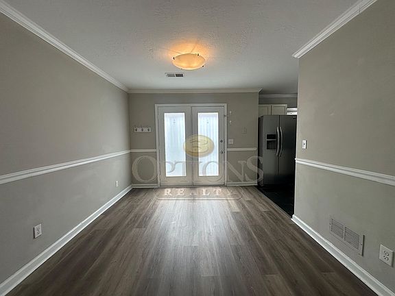 5th image of 220 Chads Ford Way #220