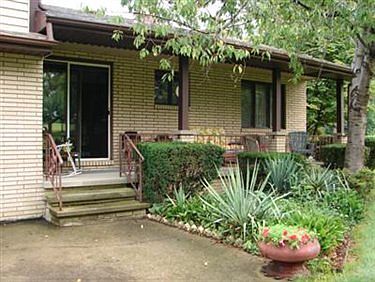 5th image of 2790 Fowler Dr