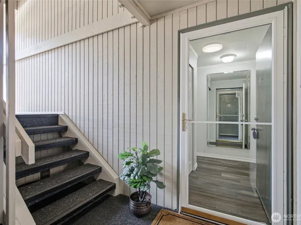412 S 325th Place #S2, Federal Way, WA 98003