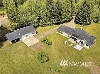 4th image of 200 W Smith Ln