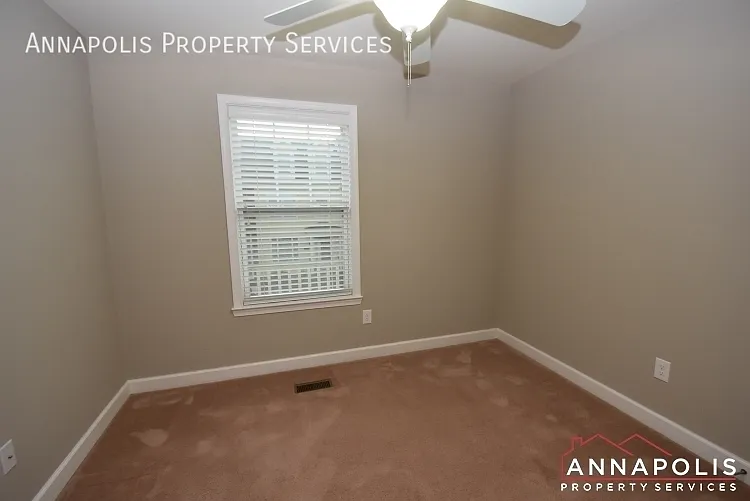 102 Carraway Ln — Photo 16