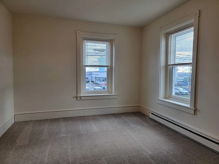 501 W Main St #3 — Photo 17
