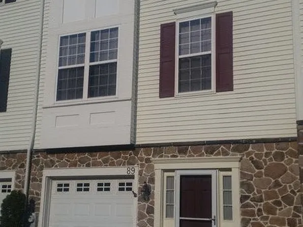 89 Narragansett Ln, Coatesville, PA 19320