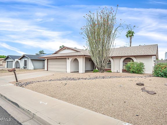 4th image of 5738 W GREENBRIAR Drive